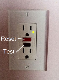 File:225px-Gfciplug.png
