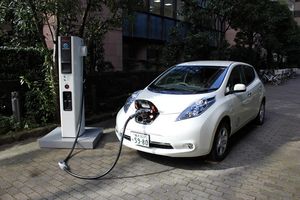 File:300px-Nissan Leaf.jpg
