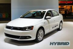 File:240px-1200px-1600px-VWjettahybrid.jpg