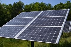 File:240px-1200px-Fixed Tilt Solar panel at Canterbury Municipal Building Canterbury New Hampshire.jpg