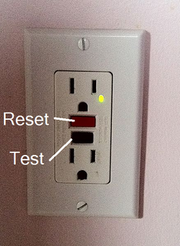 File:180px-225px-Gfciplug.png