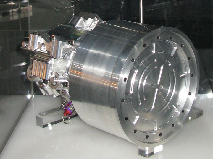 File:720px-Flybrid Systems Kinetic Energy Recovery System.jpg