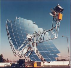 File:240px-SolarStirling Engine.jpg