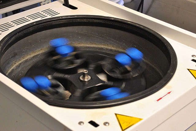 File:Centrifuge with samples rotating slowly.jpg