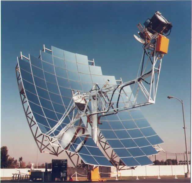 File:640px-SolarStirling Engine.jpg