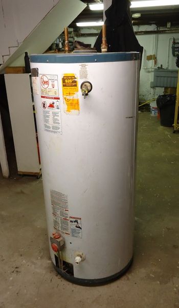 File:Handyman project to disassemble hot water heater 1.JPG
