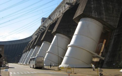 Figure 3. The Itaipu hydroelectric facility has 20 large penstocks. Each penstock is 142.2m long and 10.5m in diameter.[8][9]